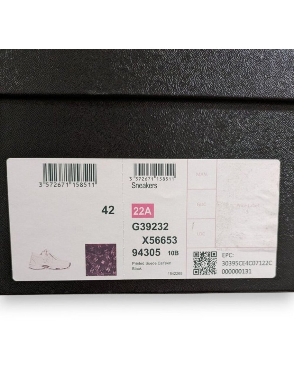 Chanel Coco Mark Print Suede Sneakers Size 42 22AW - Picture 15 of 15